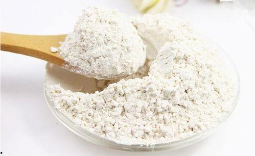 瓜婆吃山药粉,传统美食新体验