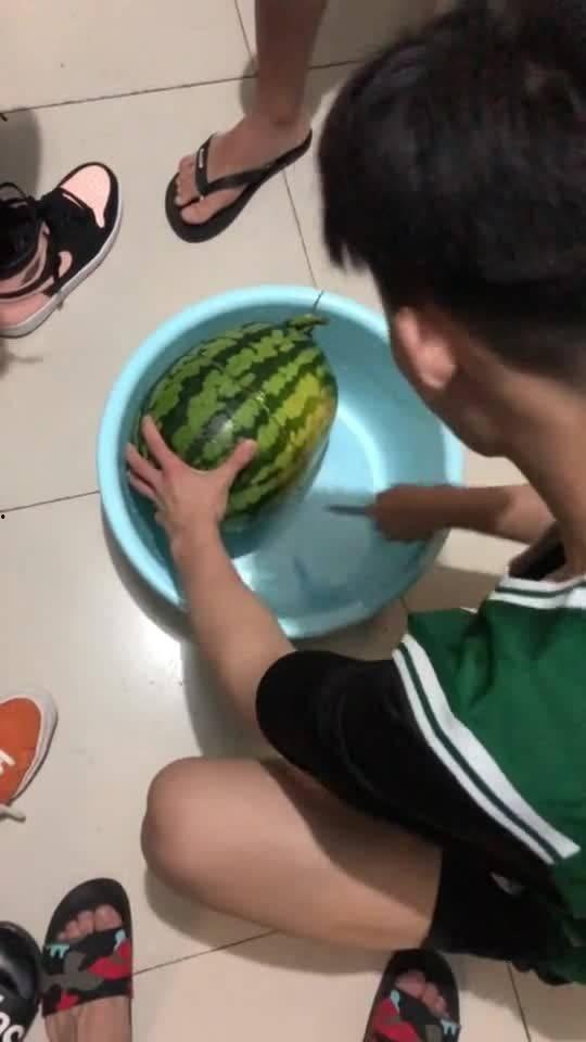 安师大宿舍吃瓜